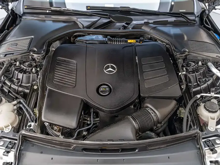 Mercedes-Benz C-Class 2023 из CN, фото 2