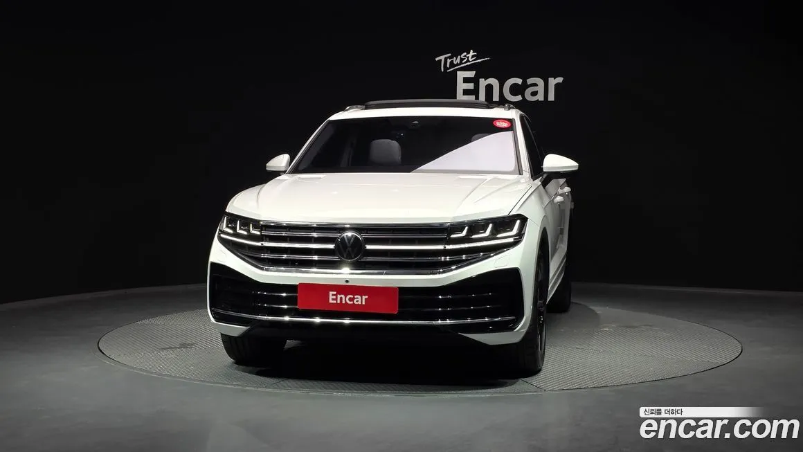 Volkswagen Touareg 2026 из KR, фото 2