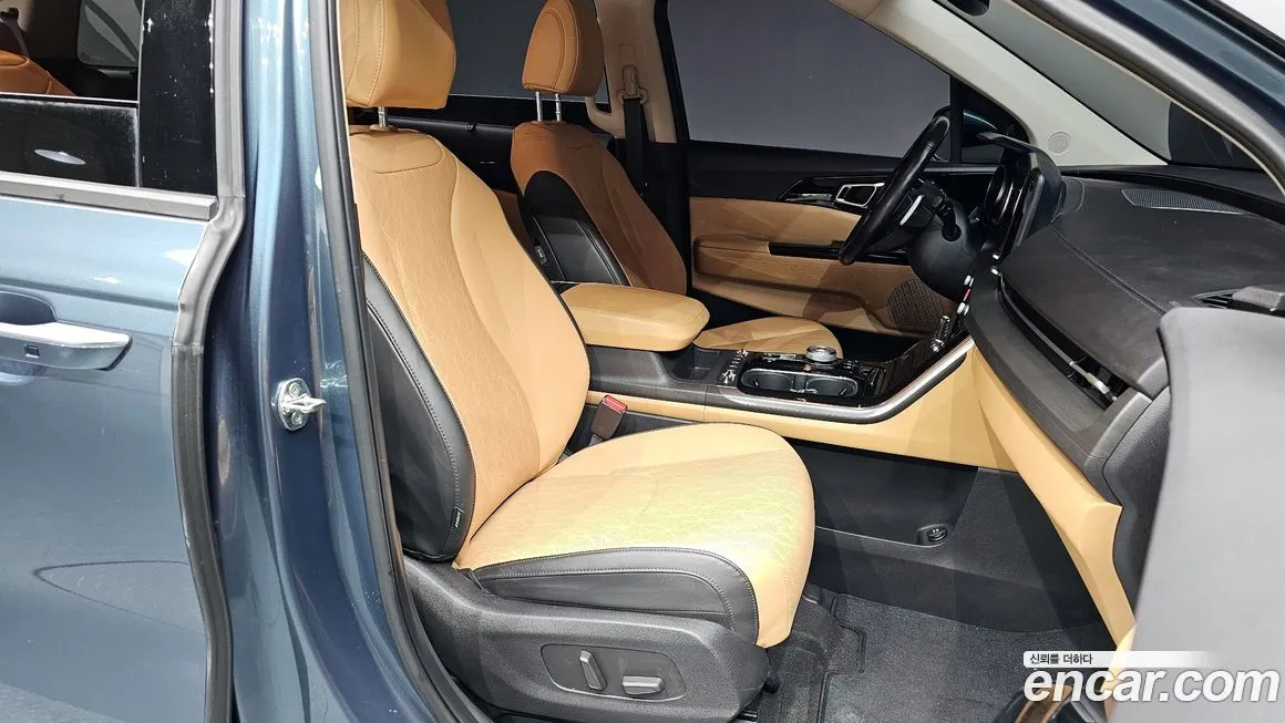Kia Carnival 2021 из KR, фото 2