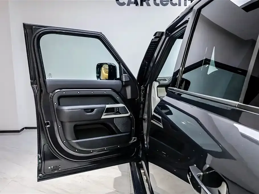 Land Rover Defender 2022 из CN, фото 6
