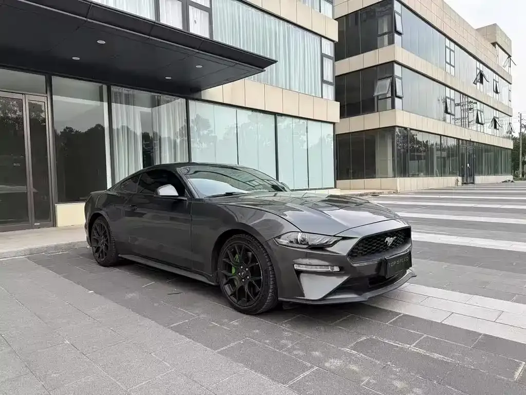 Ford Mustang 2021 из CN, фото 1