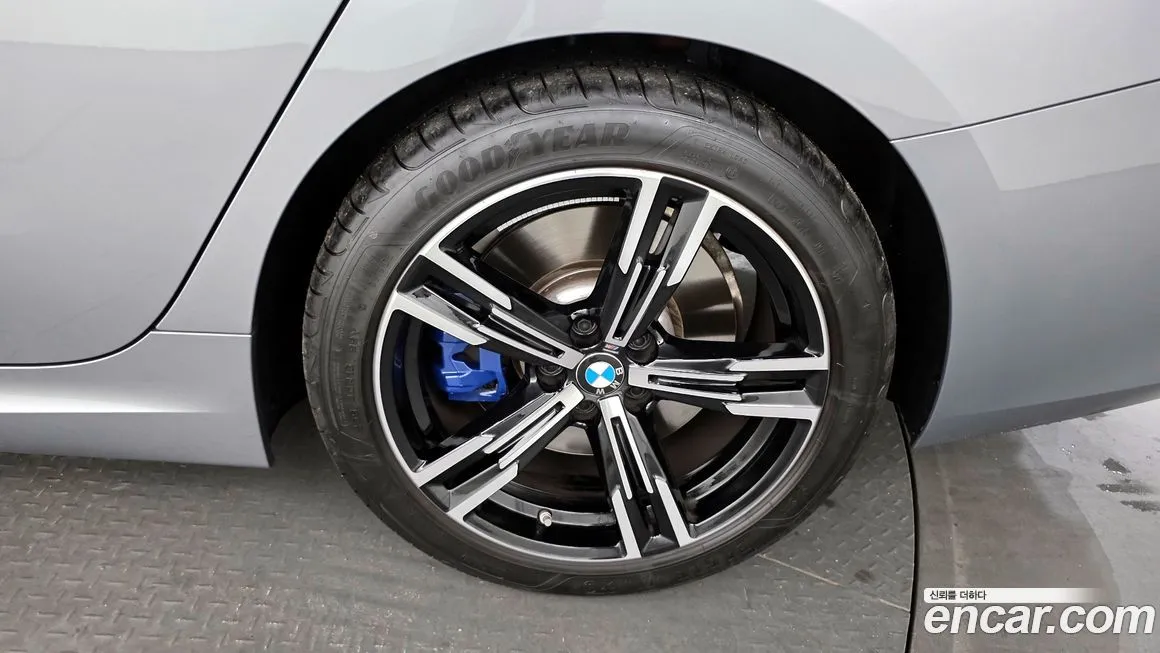 BMW 3-Series 2024 из KR, фото 4