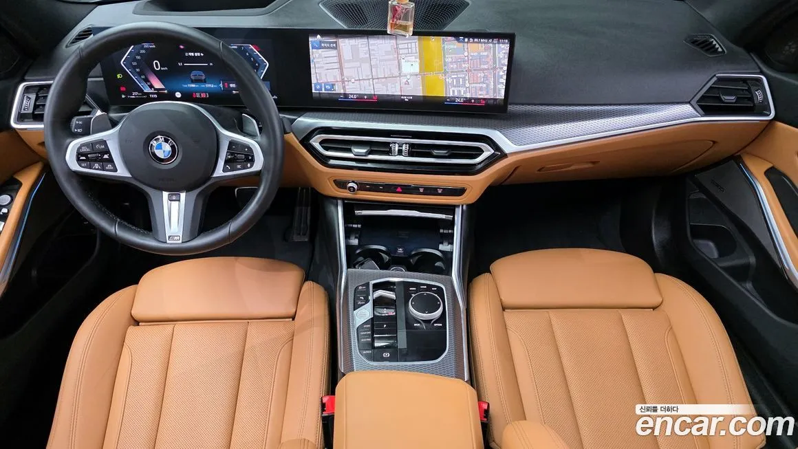 BMW 3-Series 2024 из KR, фото 3