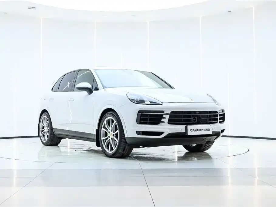 Porsche Cayenne Hybrid — фото 7