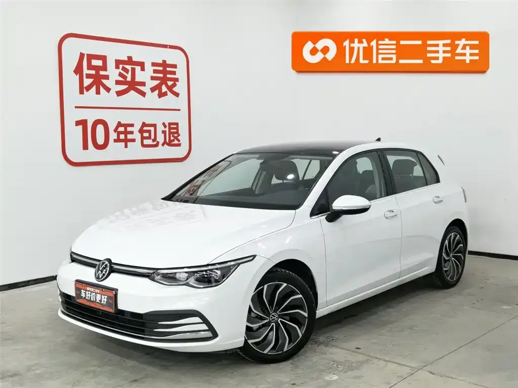 Volkswagen Golf 2023 из CN, фото 1