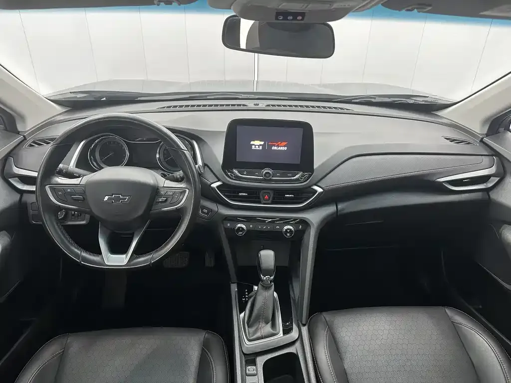 Chevrolet Volando — фото 9
