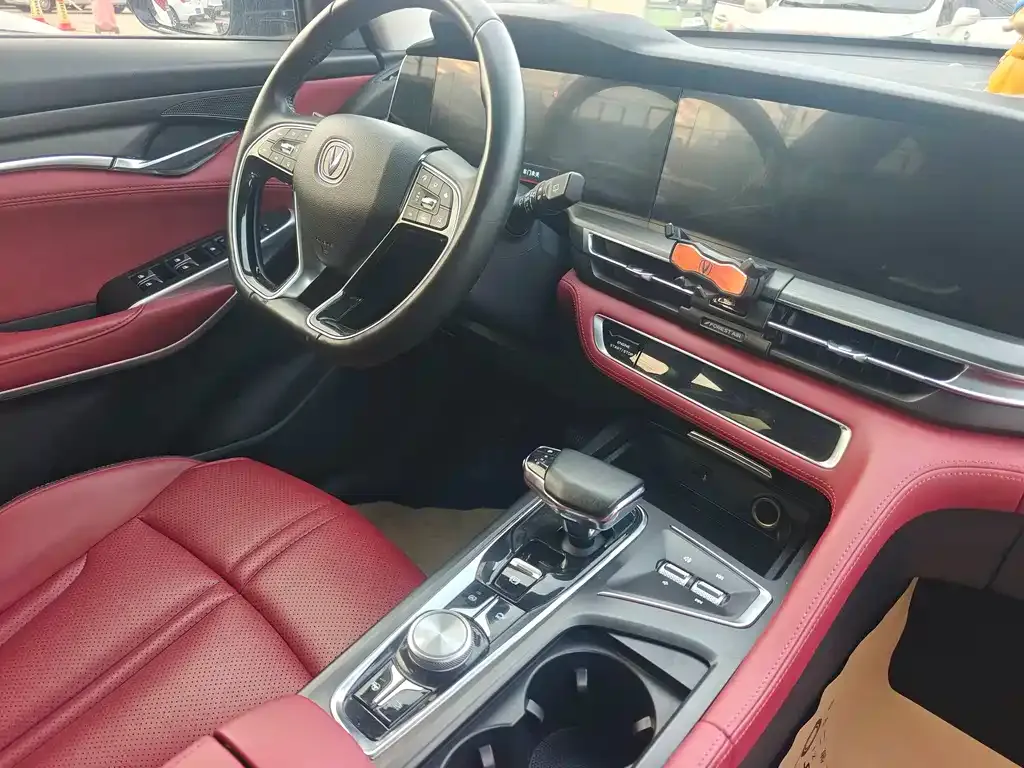 Changan CS75PLUS — фото 10