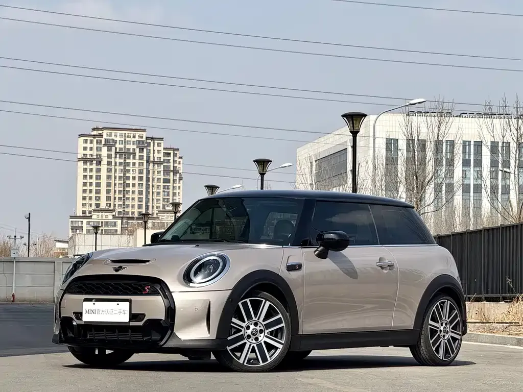 MINI Cooper (3-door) — фото 1