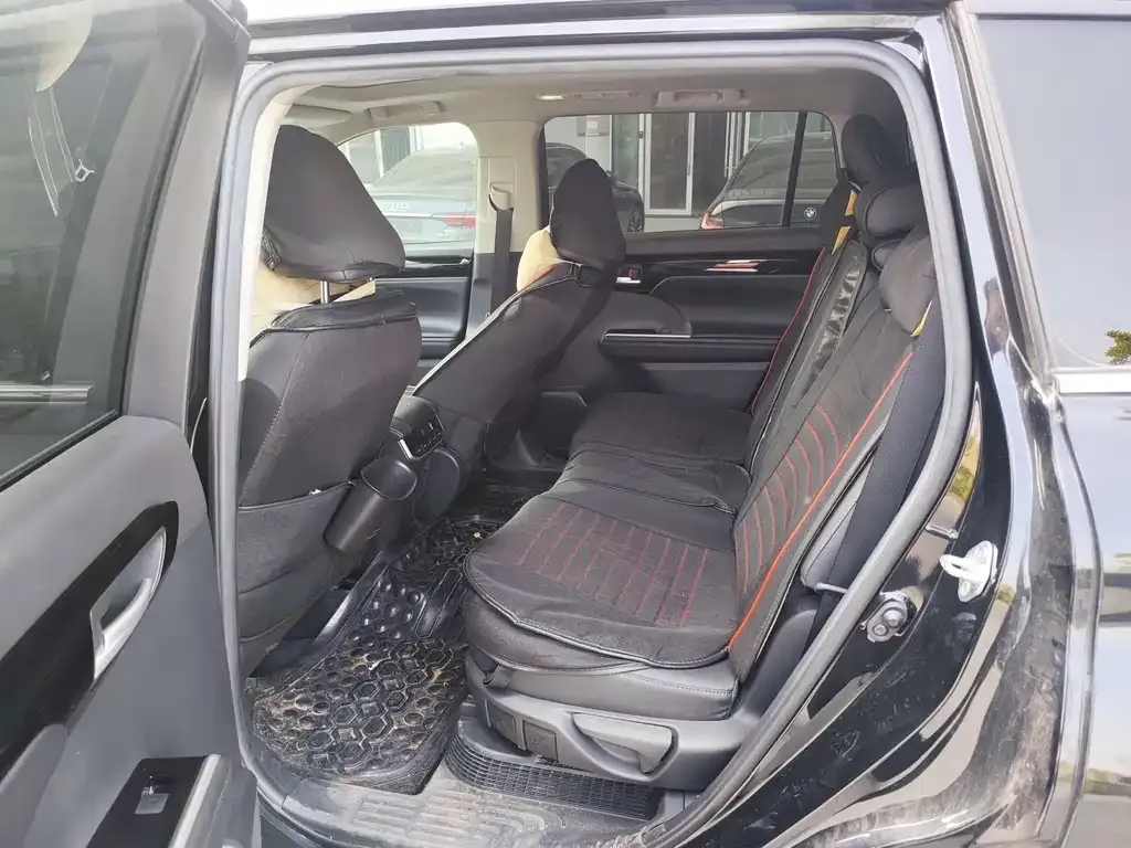 Toyota Highlander 2022 из CN, фото 5
