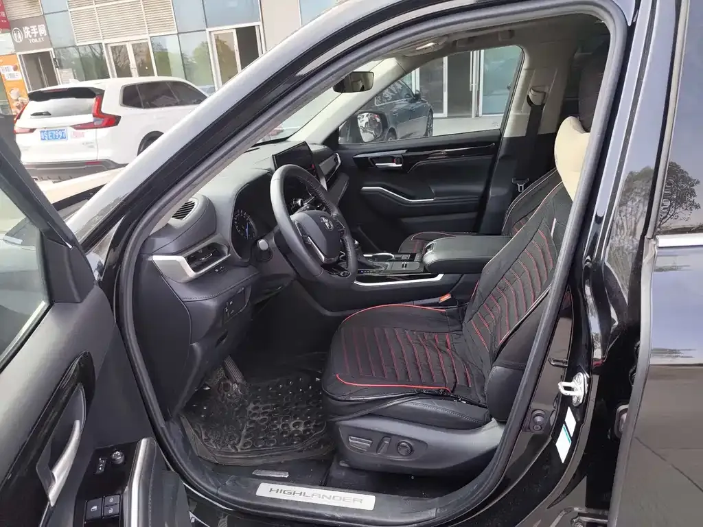 Toyota Highlander 2022 из CN, фото 6