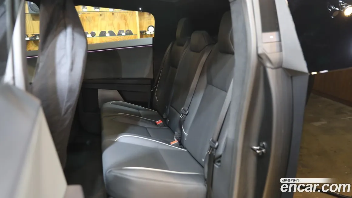 Tesla Cybertruck 2026 из KR, фото 4
