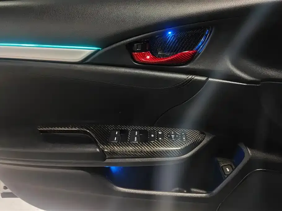 Honda Civic — фото 8