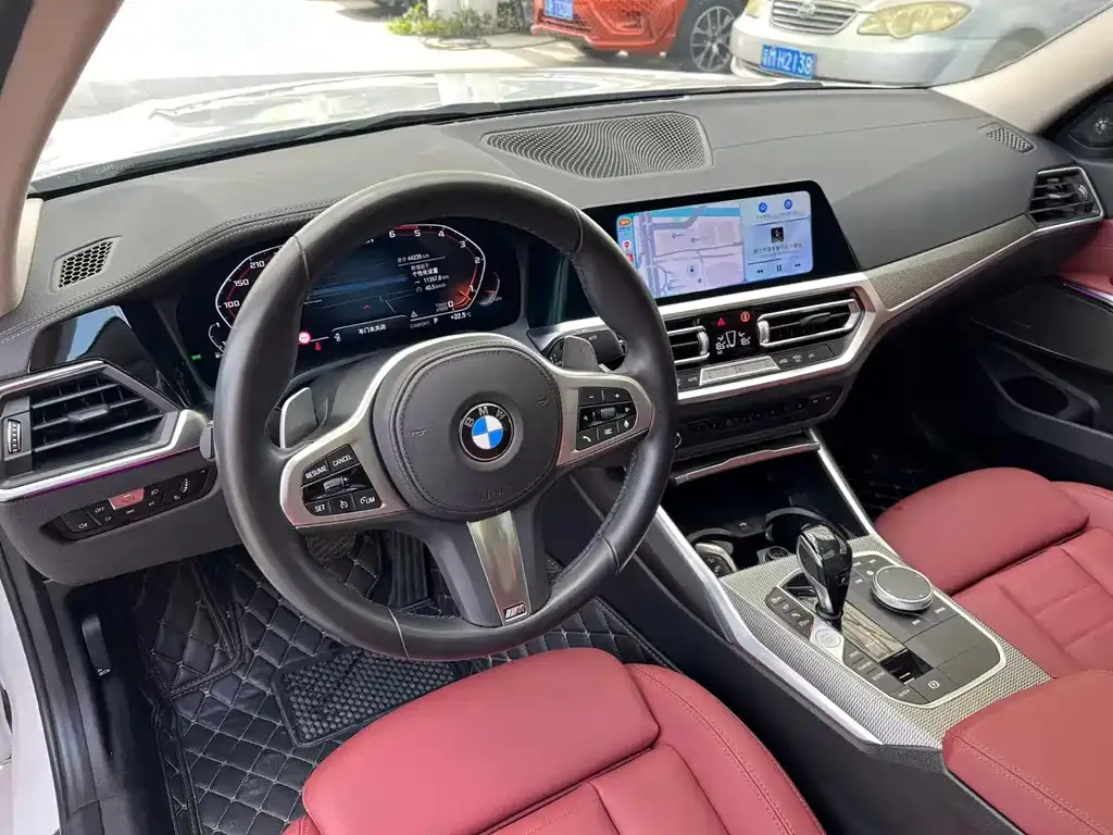 BMW 3 Series 2021 из CN, фото 9