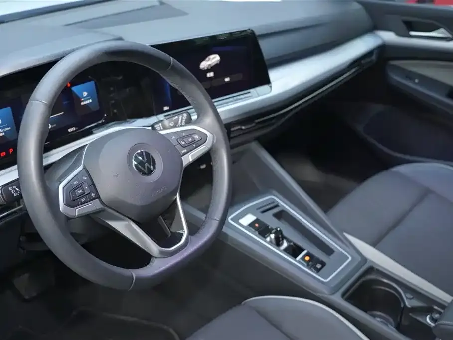 Volkswagen Golf 2025 из CN, фото 10