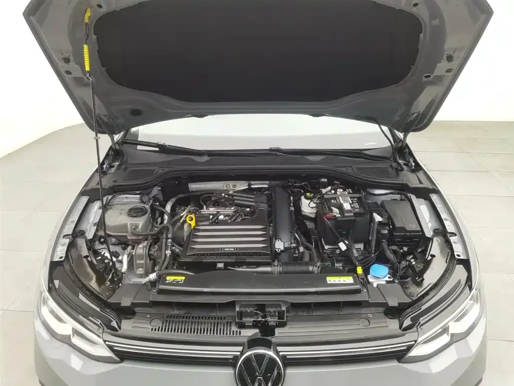 Volkswagen Golf 2022 из CN, фото 10