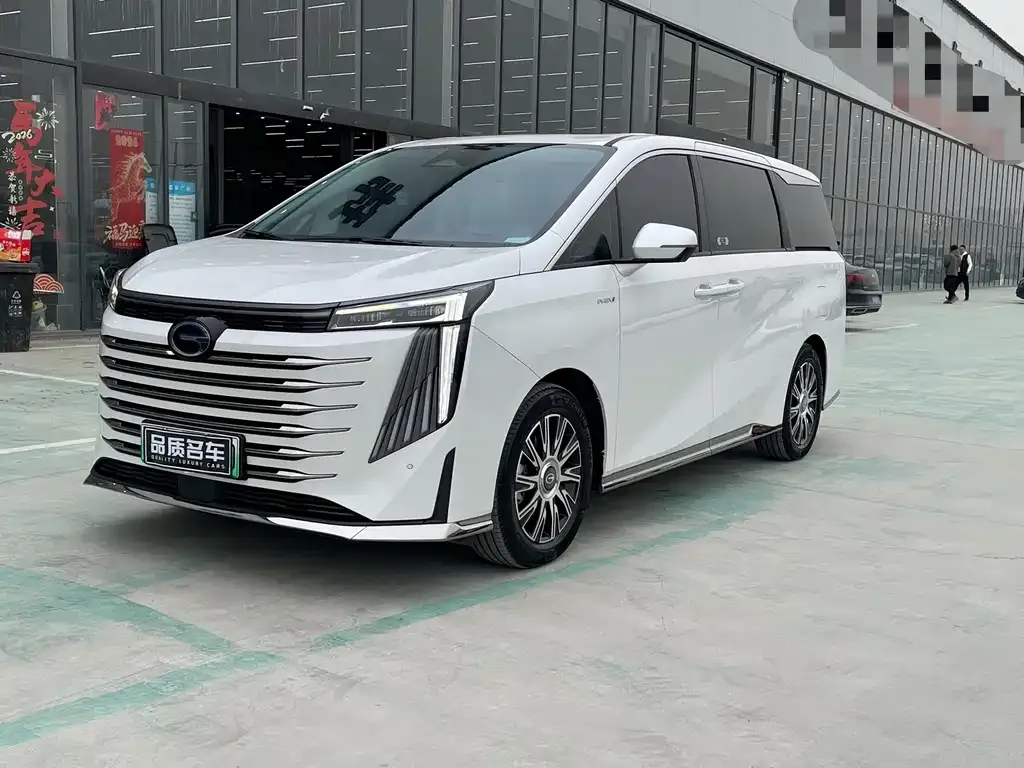 GAC Motor Trumpchi E9 — фото 1