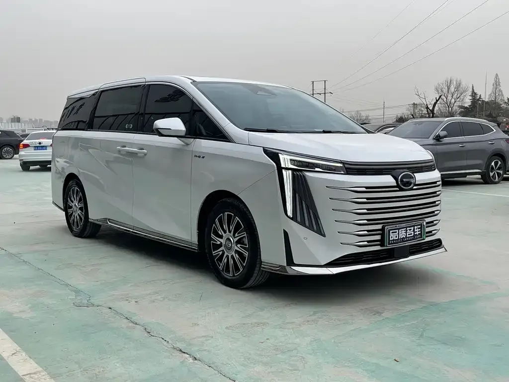 GAC Motor Trumpchi E9 — фото 8