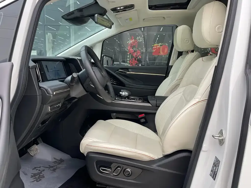 GAC Motor Trumpchi E9 — фото 2