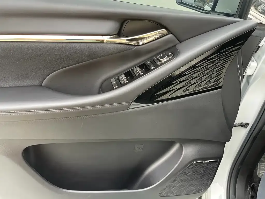GAC Motor Trumpchi E9 — фото 6
