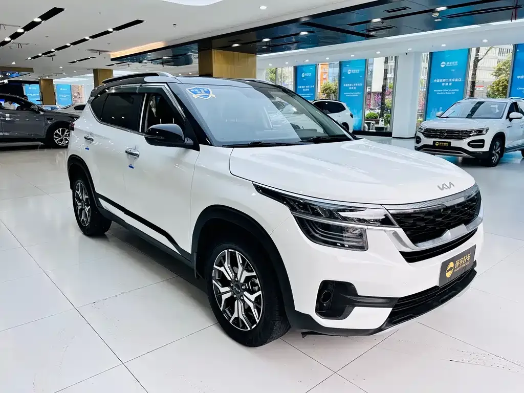 Kia KX3 2022 из CN, фото 2
