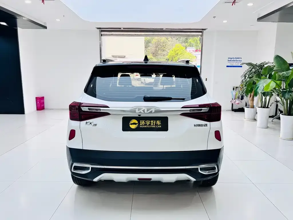 Kia KX3 2022 из CN, фото 6