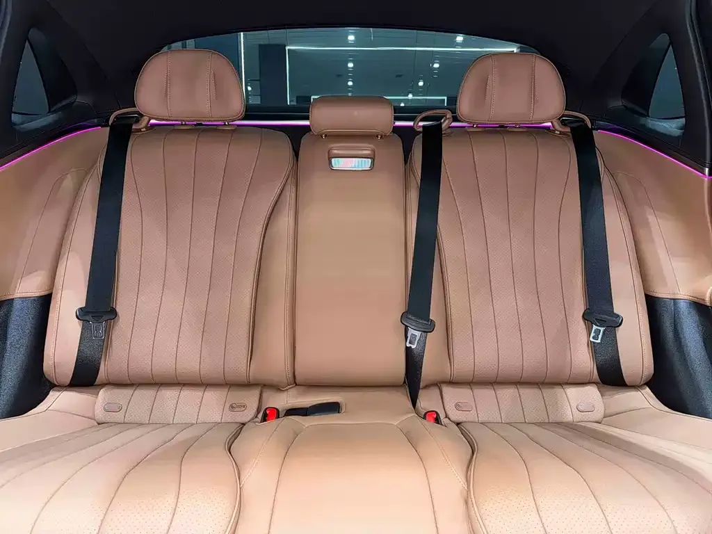 Mercedes-Benz E-Class 2025 из CN, фото 7