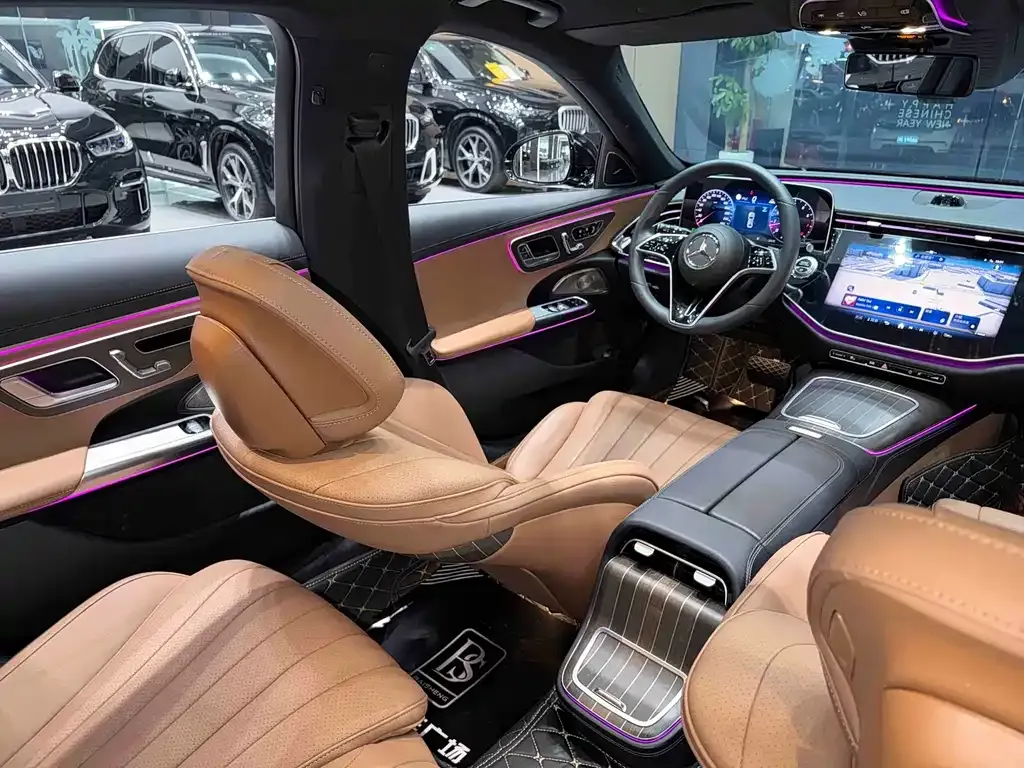 Mercedes-Benz E-Class 2025 из CN, фото 10