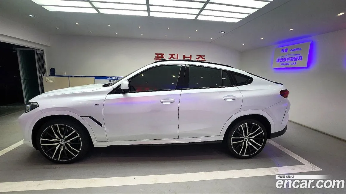 BMW X6 2022 из KR, фото 3