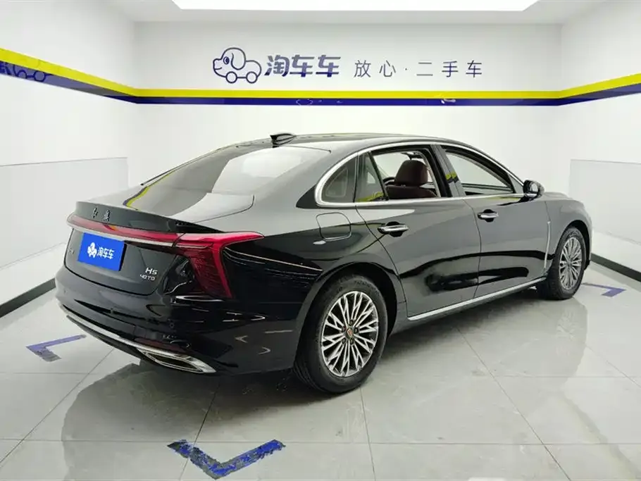 Hongqi H5 — фото 3