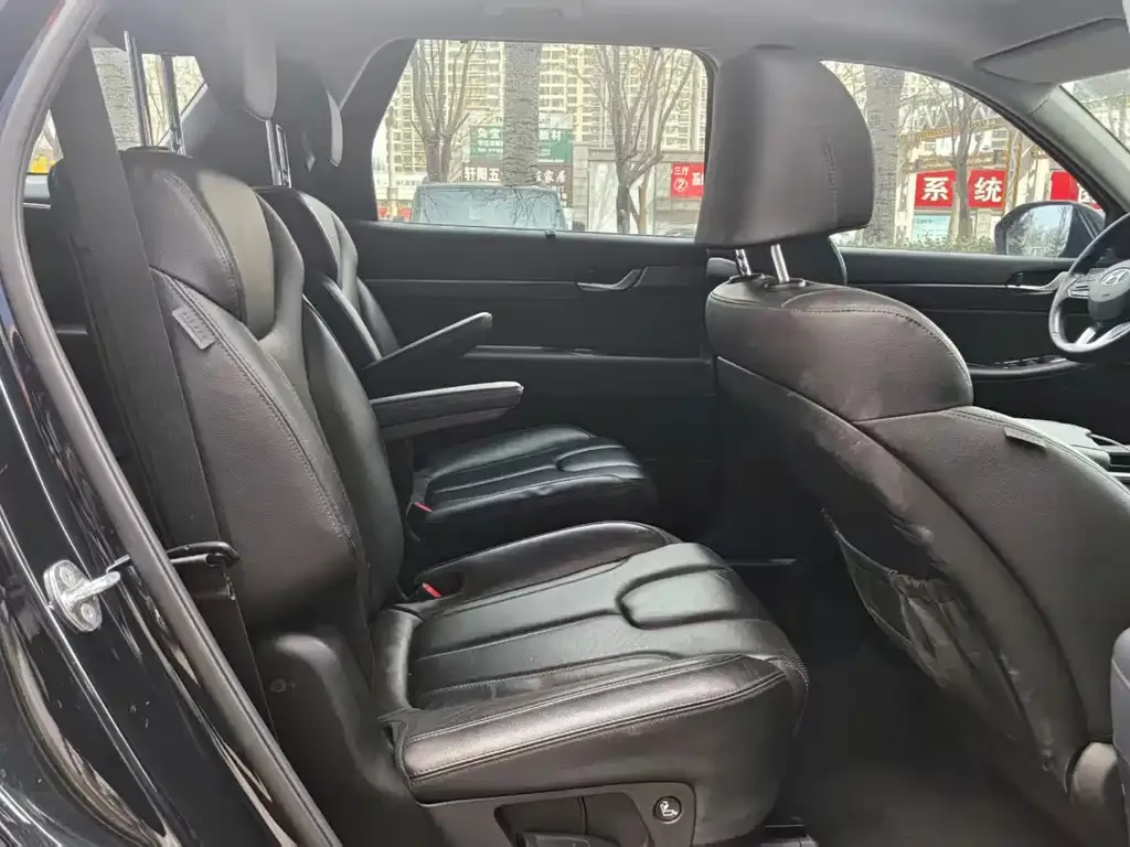 Hyundai Palisade 2023 из CN, фото 10