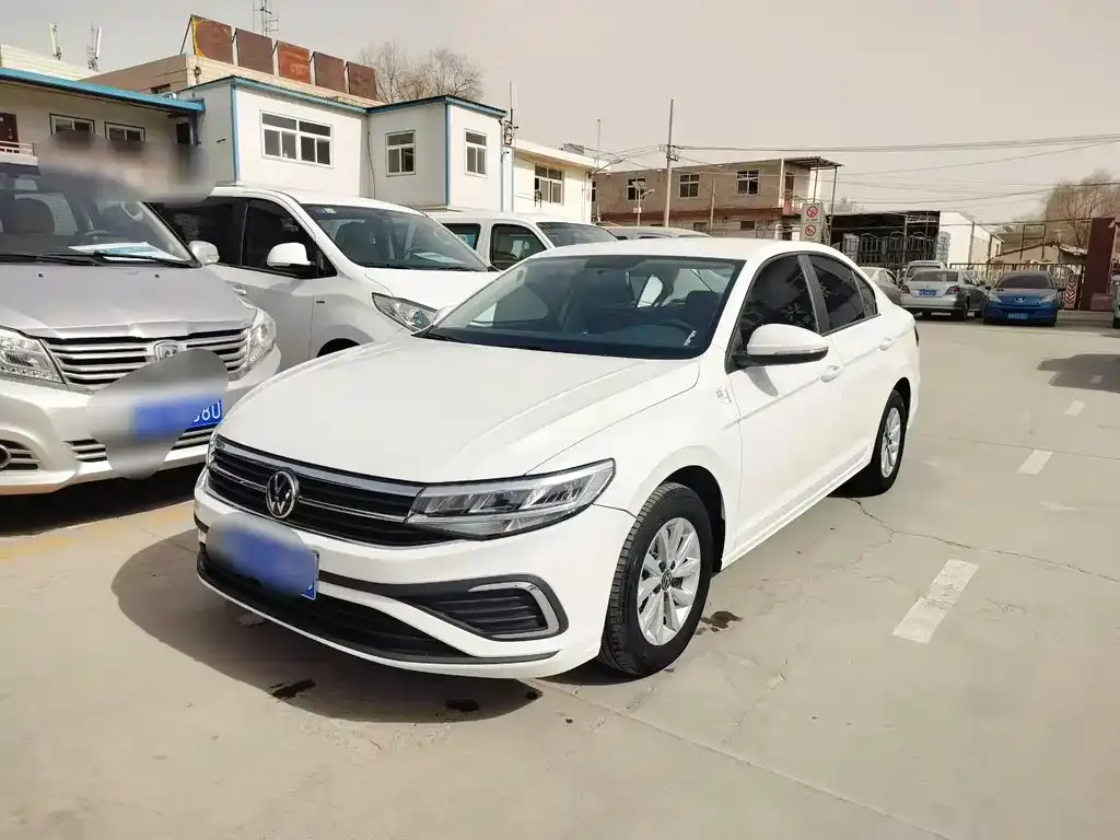 Volkswagen Bora 2024 из CN, фото 1