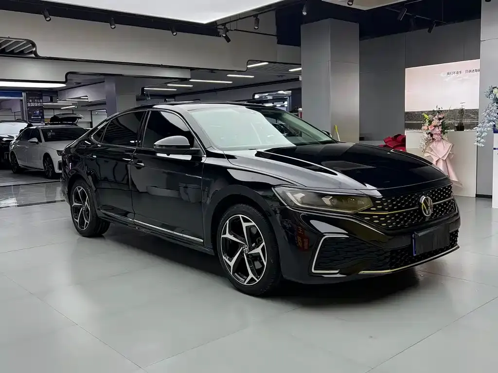Volkswagen Passat 2025 из CN, фото 1