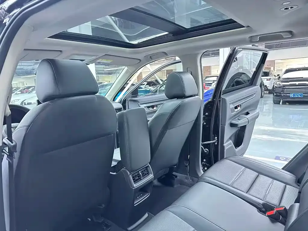 Honda CR-V 2024 из CN, фото 4