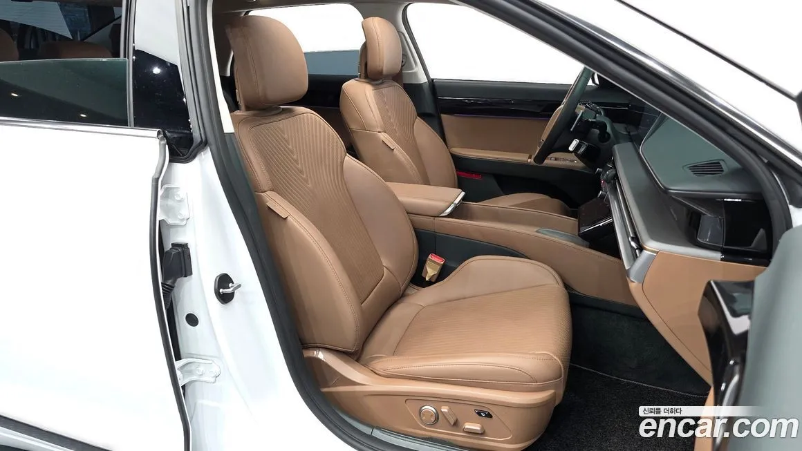 Hyundai Grandeur 2023 из KR, фото 8