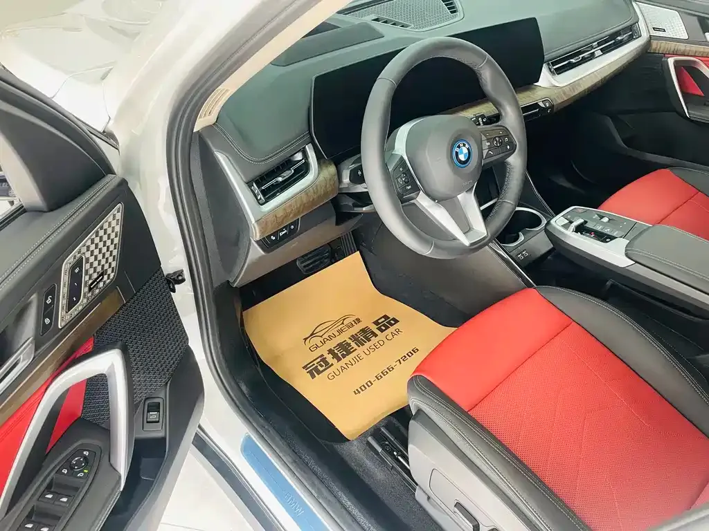 BMW iX1 2024 из CN, фото 6
