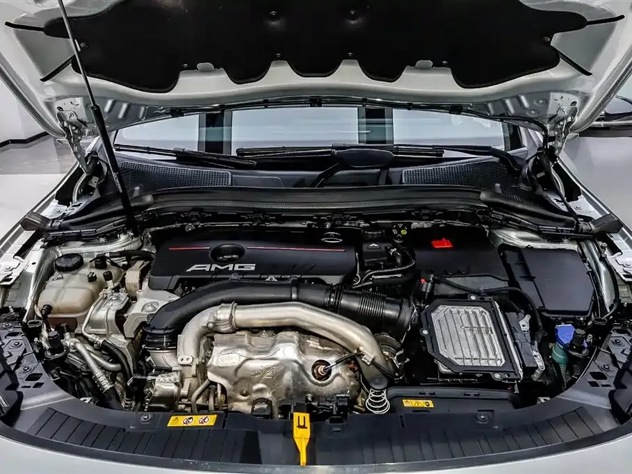 Mercedes-Benz GLA AMG — фото 10