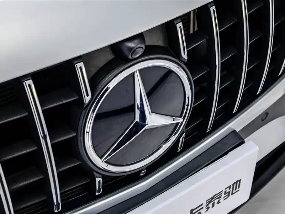 Mercedes-Benz GLA AMG — фото 5