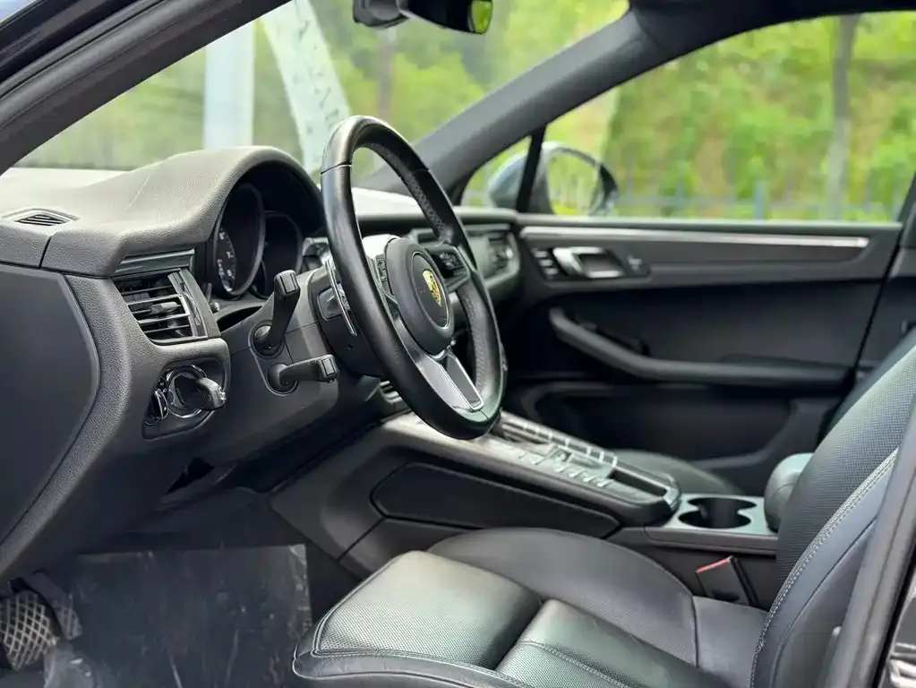 Porsche Macan 2021 из CN, фото 9
