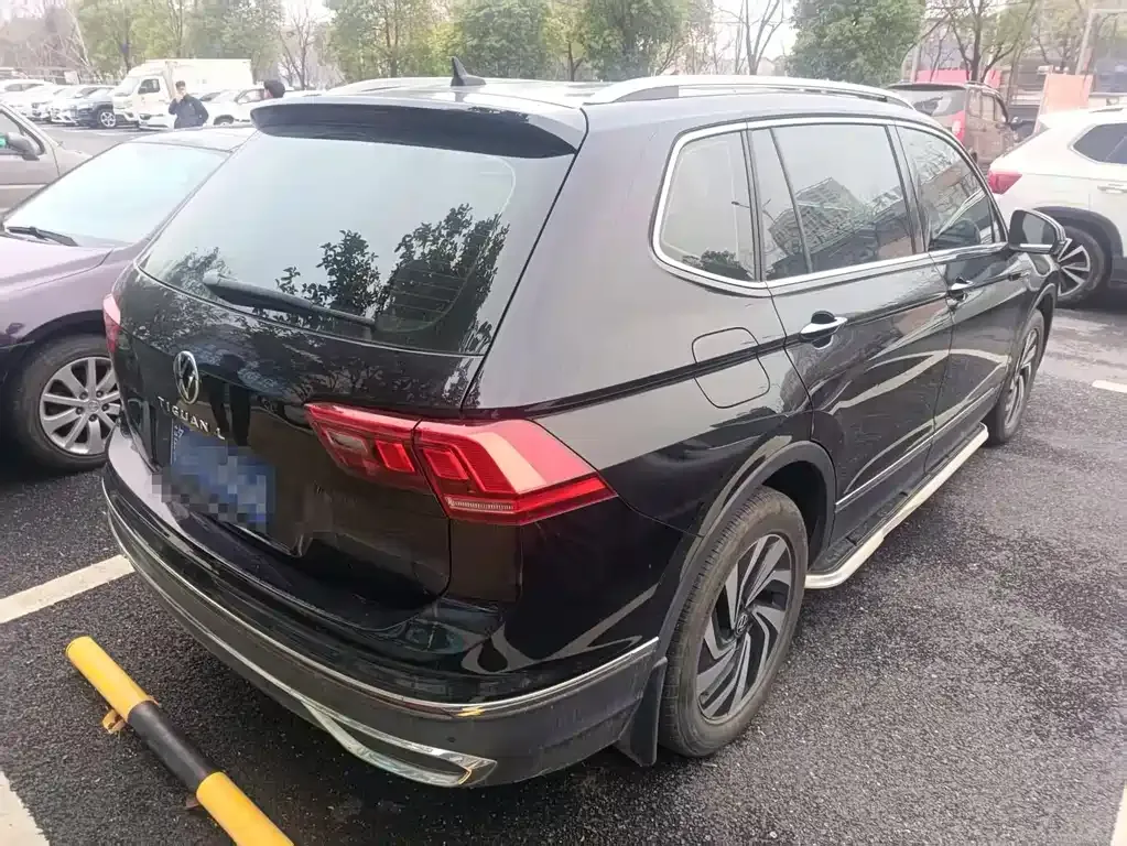Volkswagen Tiguan L 2023 из CN, фото 6
