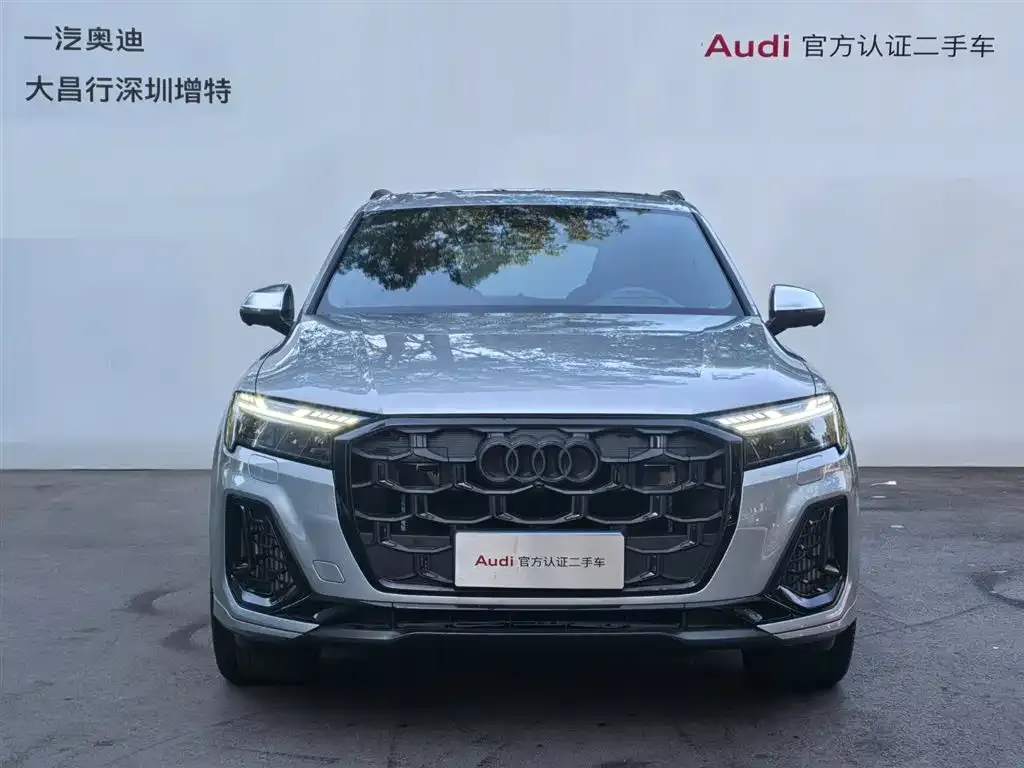 Audi SQ7 — фото 9