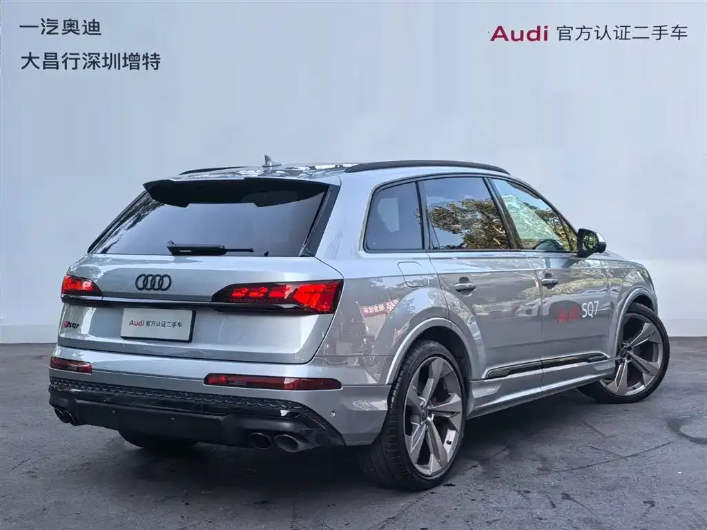 Audi SQ7 — фото 4