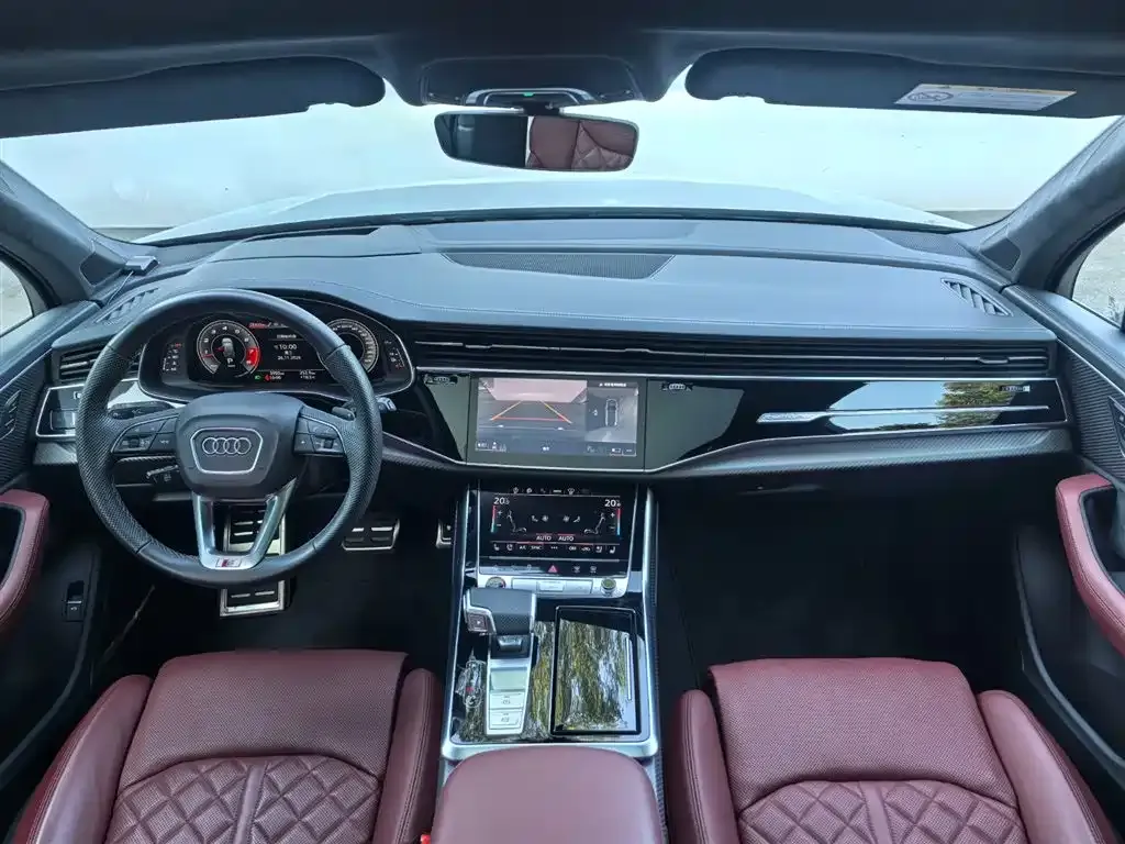 Audi SQ7 — фото 10