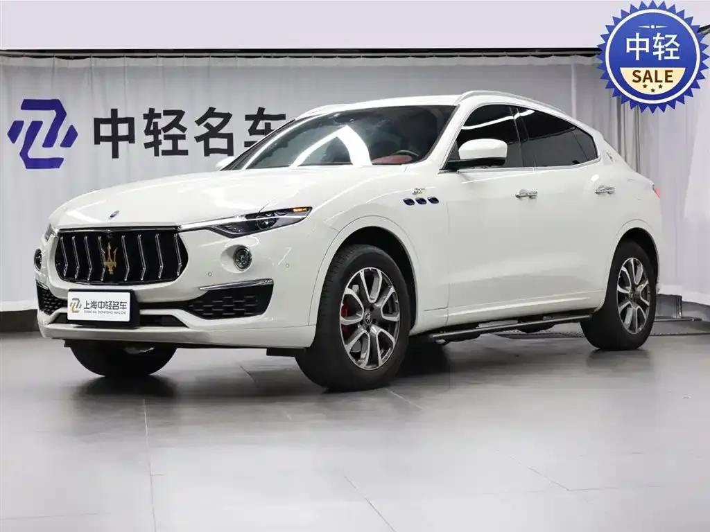 Maserati Levante — фото 1