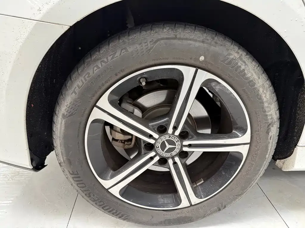 Mercedes-Benz A-Class 2023 из CN, фото 3