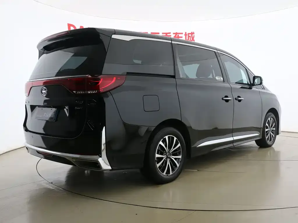 GAC Motor Trumpchi M8 — фото 10