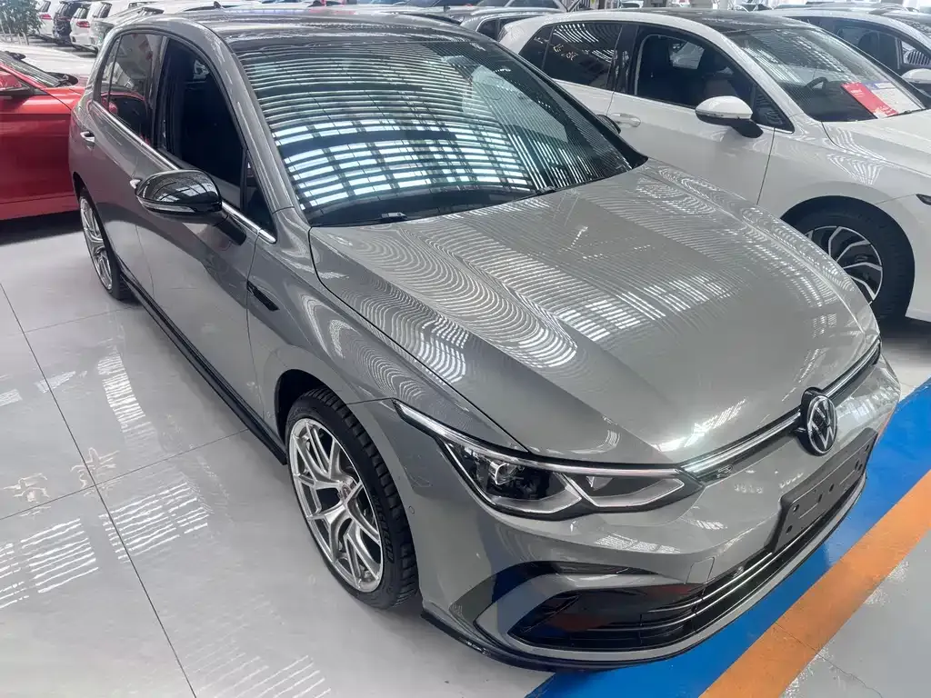 Volkswagen Golf 2023 из CN, фото 6