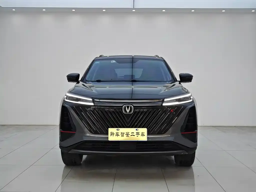 Changan CS75PLUS — фото 3
