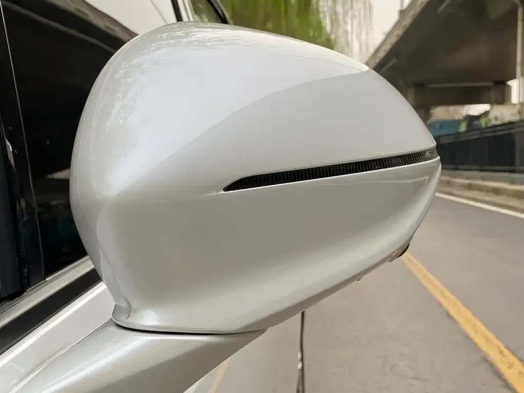 Buick Century 2025 из CN, фото 2