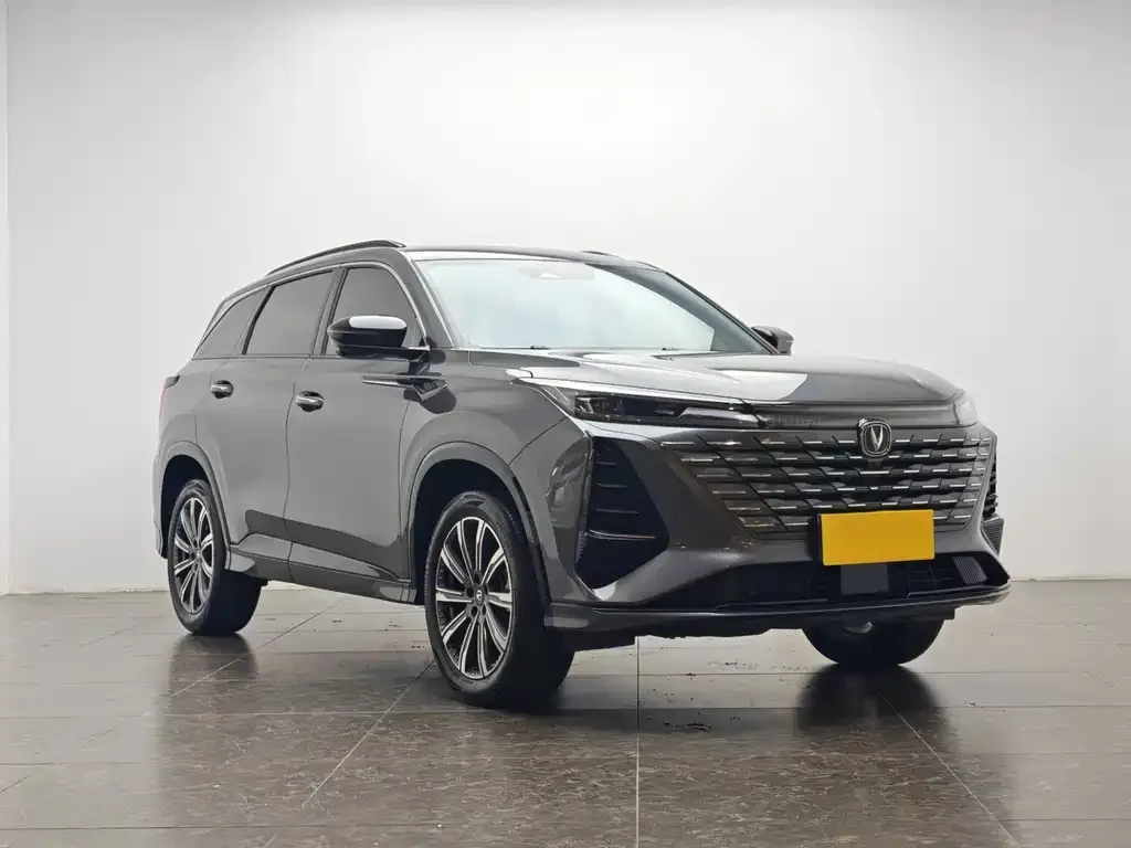 Changan CS75PLUS 2025 из CN, фото 2