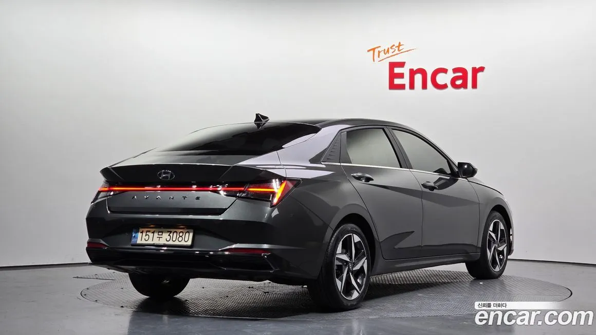 Hyundai AVANTE — фото 9